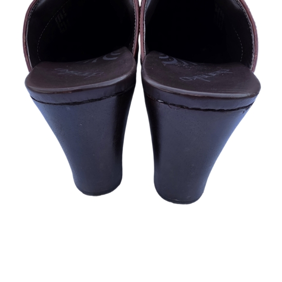 Dansko Rae Brown Leather Studded Heel Clog Mules - Size 41 - Picture 9 of 16